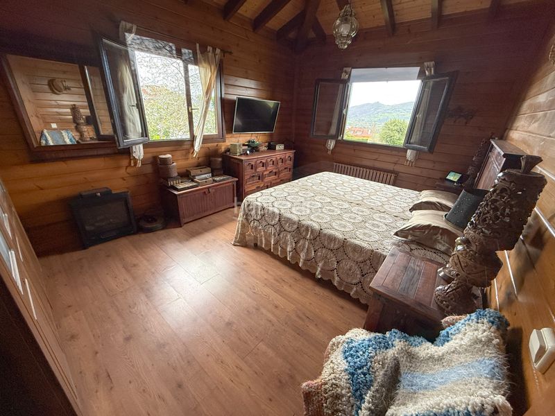 Foto b2d4bfbd-5f66-4a95-9c50-403393a1c43e. Xalet amb xemeneia calefacció aparcament a San Claudio - Trubia - Las Caldas Oviedo