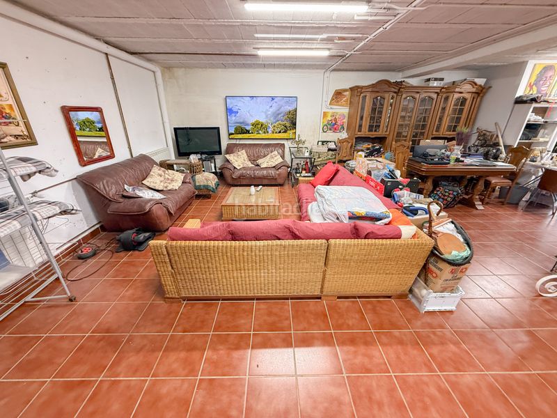 Foto daf7355d-bdea-4742-a2cc-305e494eef4c. Xalet amb xemeneia calefacció aparcament a San Claudio - Trubia - Las Caldas Oviedo