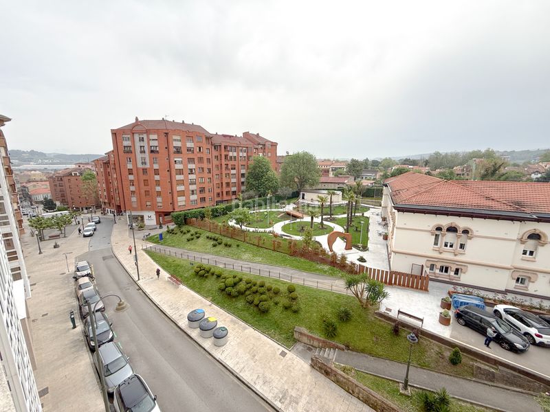 Foto c2c19b36-ca63-42ad-9a3b-00260c1dc7ad. Pis a Centro Avilés