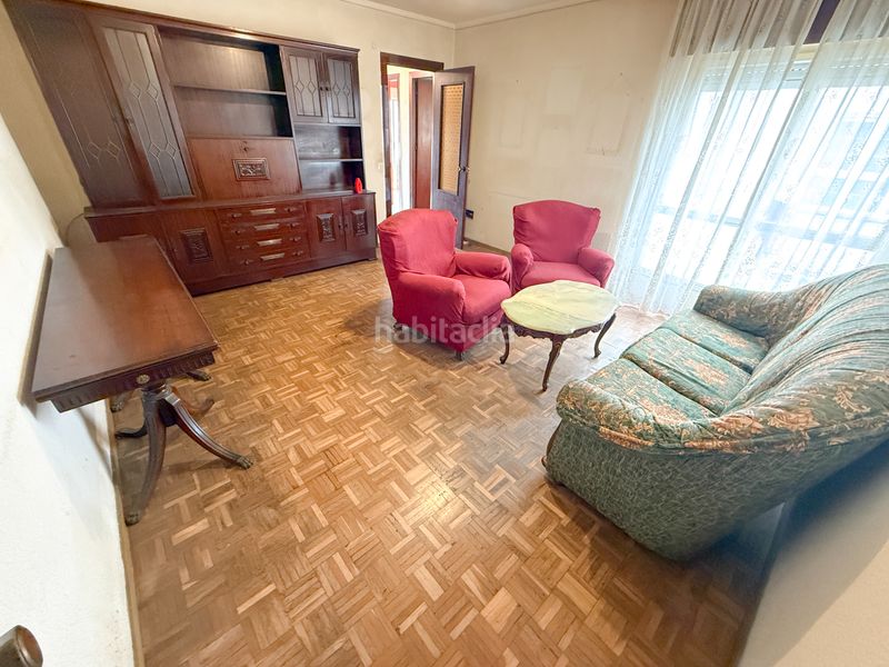 Foto f84ead51-9300-452a-8d0f-c82417b6e2e3. Pis a Centro Avilés