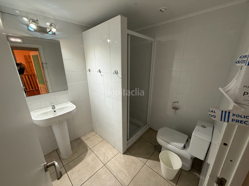 Foto a484a7af-a9f6-4226-b1a6-043a455882f5. Casa aparellada a Salinas Castrillón