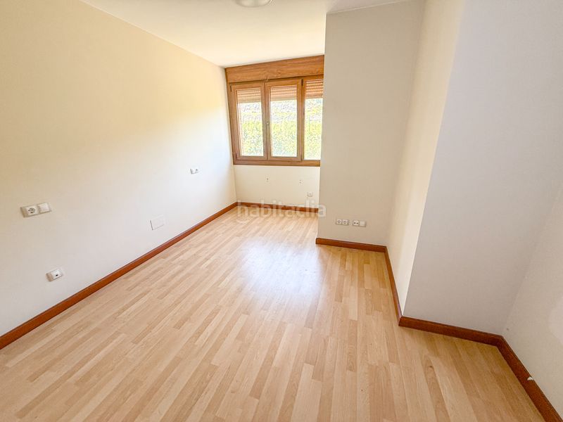 Foto 6b2feab8-5b57-4b86-b923-a5ad39960c92. Piso  en cabañaquinta, en Aller