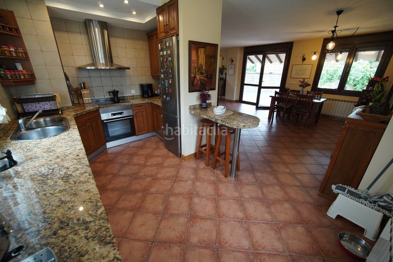 Foto e6ee4d86-46b5-4422-869a-30a8579e48fd. Chalet dans Quintes - Arroes Villaviciosa