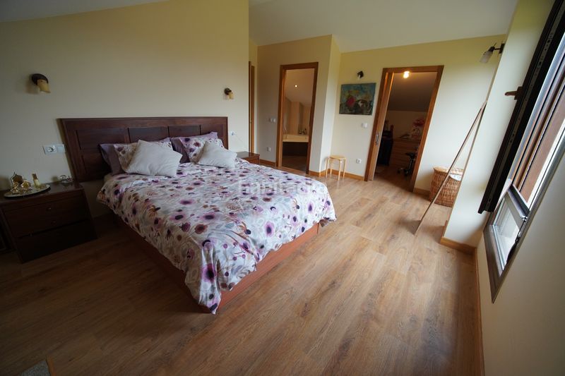 Foto feaedd46-6574-4068-abe3-815c3ecfaff2. Chalet dans Quintes - Arroes Villaviciosa