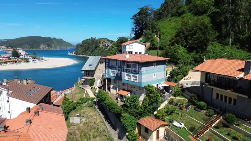 Foto ba6d440f-1792-4e86-bdb8-c394394932a3. Casa a Ribadesella