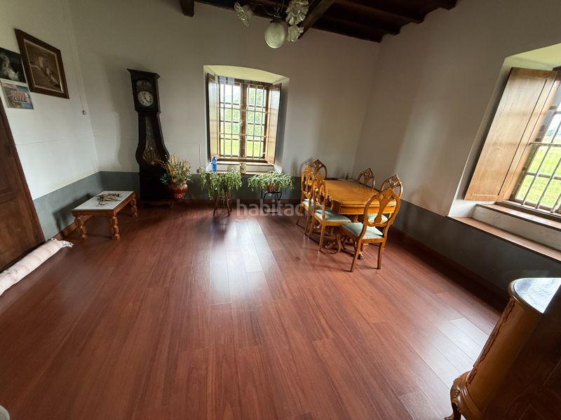 Foto a7cdd056-8876-4e54-b6d1-fedaa32a6201. Casa amb aparcament a Coaña