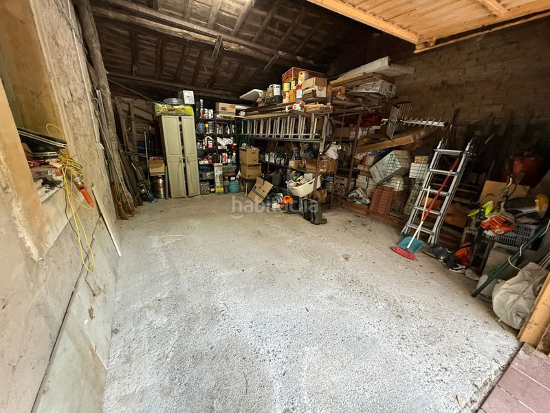 Foto b1db288b-863b-48d3-bd2a-d3e664feafce. Casa amb aparcament a Salas