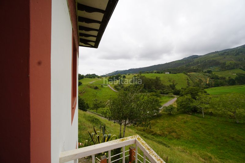 Foto 40d9c2bf-4758-4b8d-a90c-cff41cfede12. Casa amb xemeneia calefacció aparcament a Ribadedeva