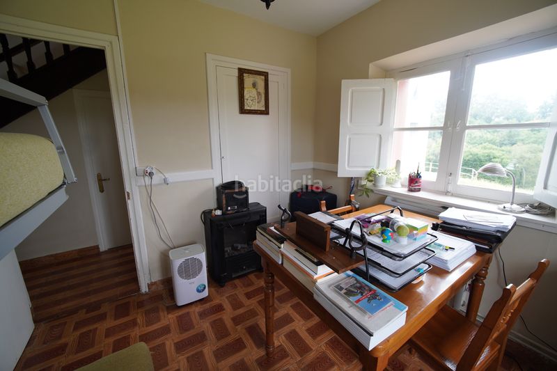 Foto eaba5a9e-b512-4875-82f8-50afc8c2c757. Casa amb xemeneia calefacció aparcament a Ribadedeva