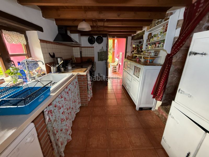 Foto a8376e21-6bb5-47dc-9052-79f141a2eaaa. Casa amb calefacció aparcament a Ribadesella