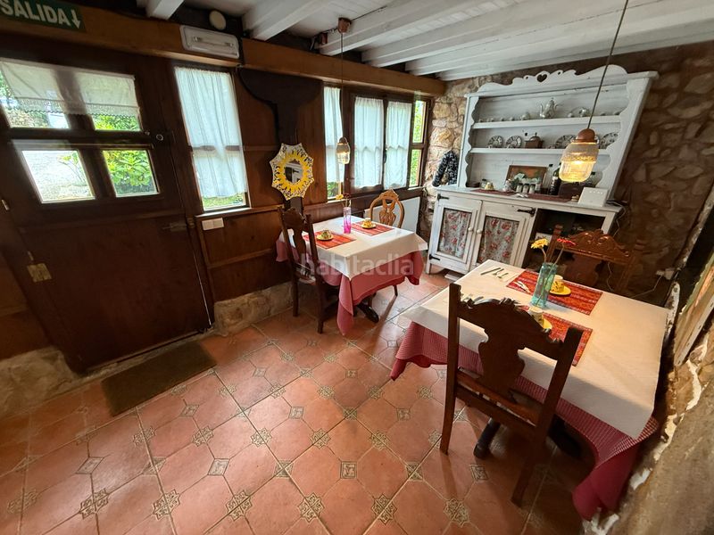 Foto b68ab689-dcef-4c9a-a28b-ce5a4a30d2f4. Casa amb calefacció aparcament a Ribadesella