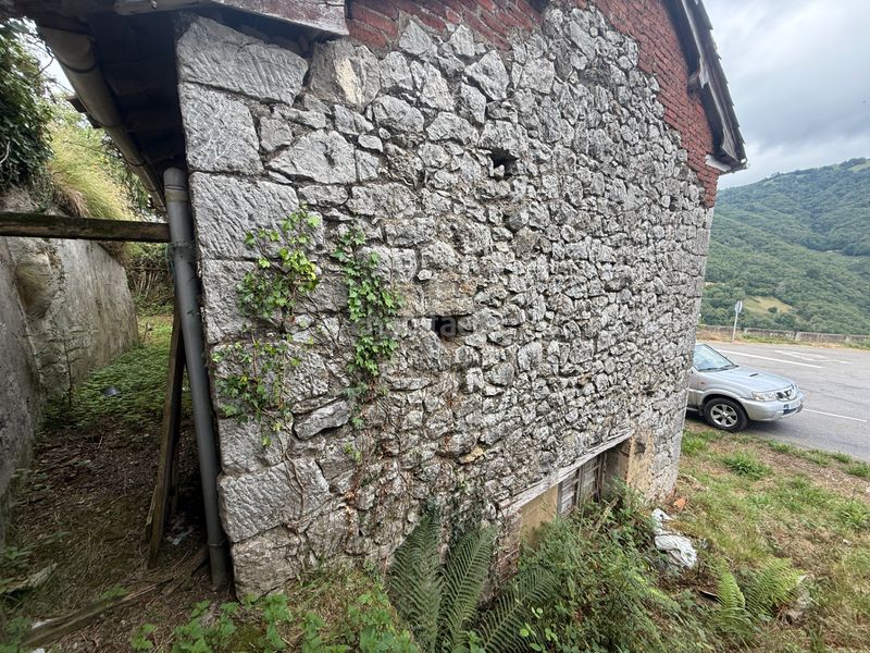 Foto d1675653-e11b-4d46-b4fb-bfc01cfb5cdd. Casa a as-231 5 a Lena