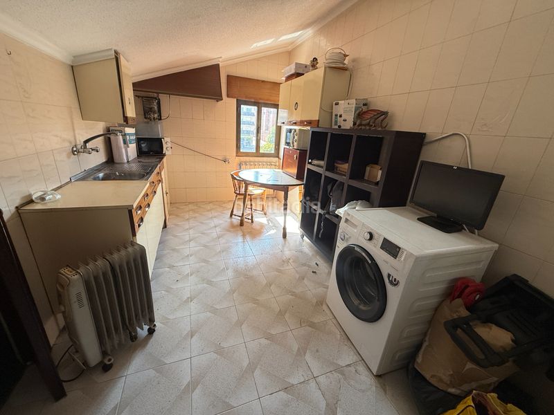 Foto c6ebb904-5566-40e4-bef2-5590856324e4. Casa amb calefacció aparcament a Corvera de Asturias