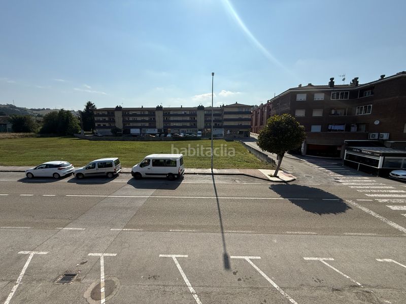 Foto fdef2c9d-d0bc-414c-a441-e5ef346f469a. Casa amb calefacció aparcament a Corvera de Asturias
