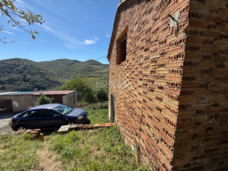 Foto 3b547fc0-8f40-42bc-8c7b-69ce60fa93bb. Casa amb calefacció aparcament a Sama Langreo