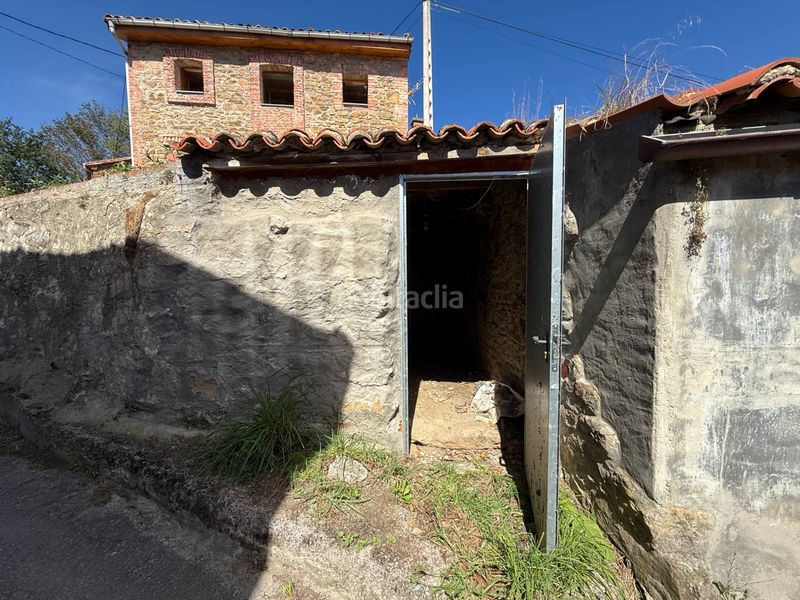 Foto 989997a4-0a28-4e34-9bad-c0f9fef87922. Casa amb calefacció aparcament a Sama Langreo