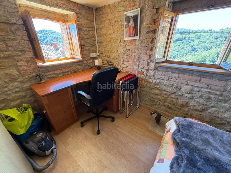 Foto c240cffd-3591-46e5-9ee0-dac0be0d32b3. Casa amb calefacció aparcament a Sama Langreo