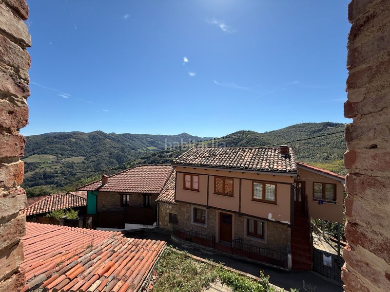 Foto f6850028-fb8f-49c6-bf17-79b0e6df5b64. Casa amb calefacció aparcament a Sama Langreo