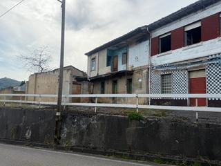 Casa aparellada  Calle les pieces. Finca para rehabilitar en entorno rural con vistas espectaculare