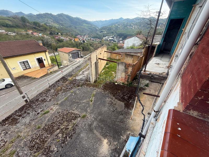 Foto e4b84a1b-13da-4afb-8c39-3ed70b489ff4. Maison jumelée dans Ciaño - Zona Rural Langreo