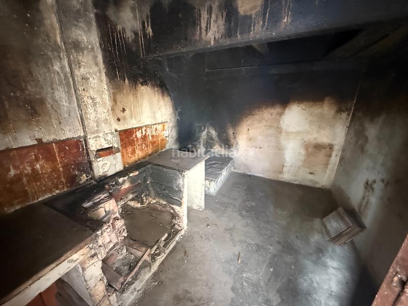 Foto 1be9a9c9-f1a3-4220-8251-a91092ce81e8. Casa amb aparcament a Pravia