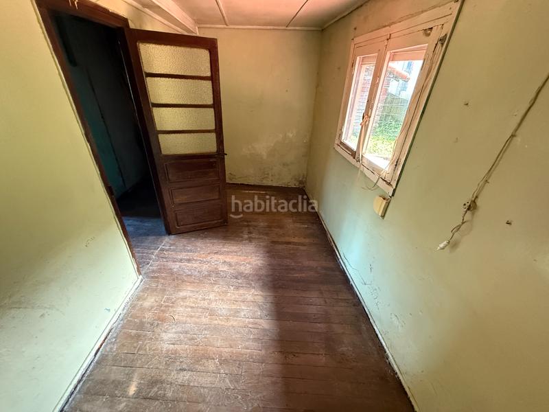 Foto 2a24cedc-a433-40b7-8480-829014e59129. Casa amb aparcament a Pravia