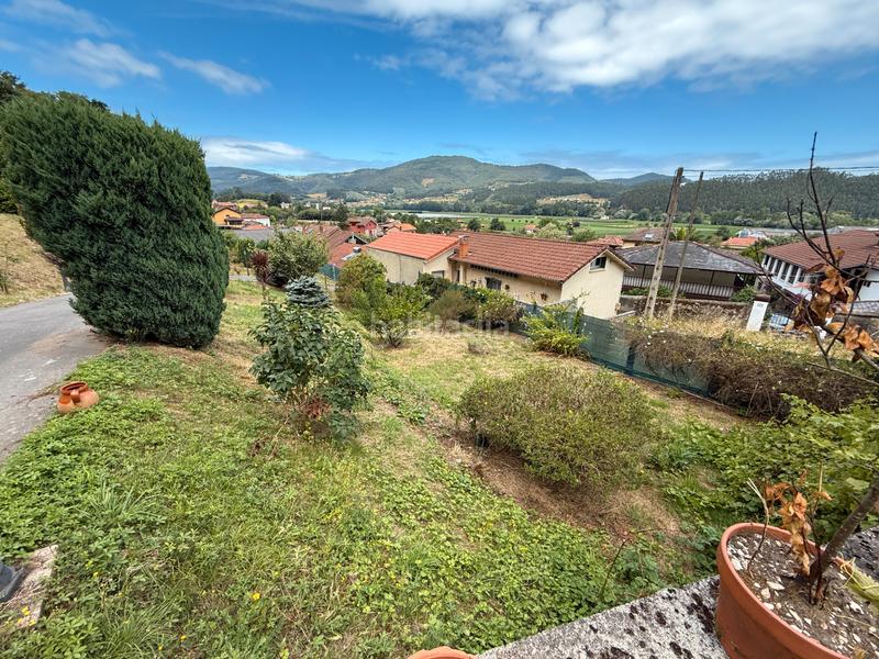 Foto 3777cfa8-8a00-4765-a32a-dd5123b6c354. Casa amb aparcament a Pravia