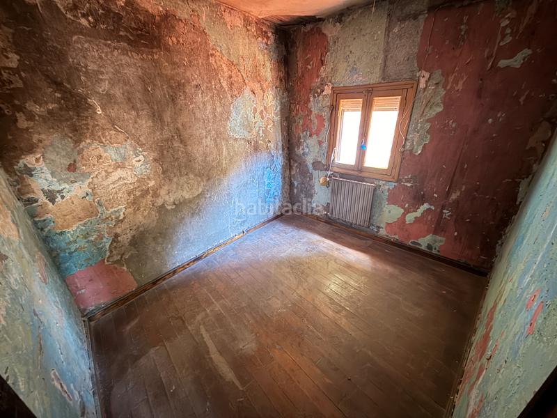 Foto 46e4c6ed-d38d-4548-b0c3-8118295d6ab4. Casa amb aparcament a Pravia