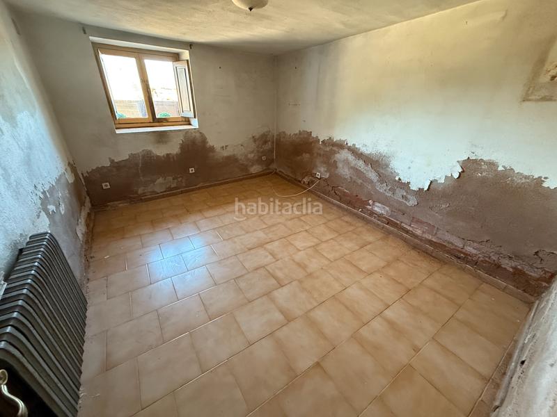 Foto 80c20521-6b73-4c77-9e74-5f8476e170c6. Casa amb aparcament a Pravia