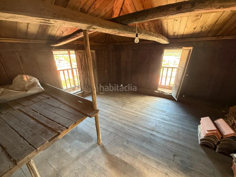 Foto b88376a1-ceb9-499c-a523-e87dc77cc57e. Casa amb aparcament a Pravia