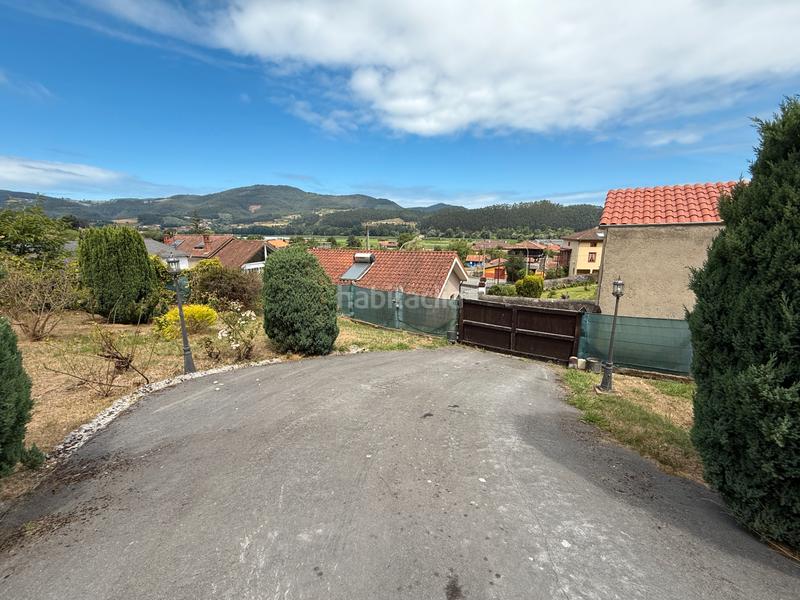 Foto e576d3e8-d99f-42cb-8416-a6192d5ede0c. Casa amb aparcament a Pravia