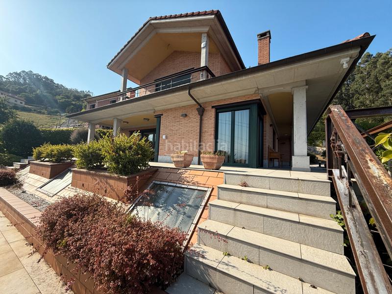 Foto 4051cef4-e891-47de-a0b0-12d4e934e115. Chalet en Parroquias Norte - Naranco Oviedo