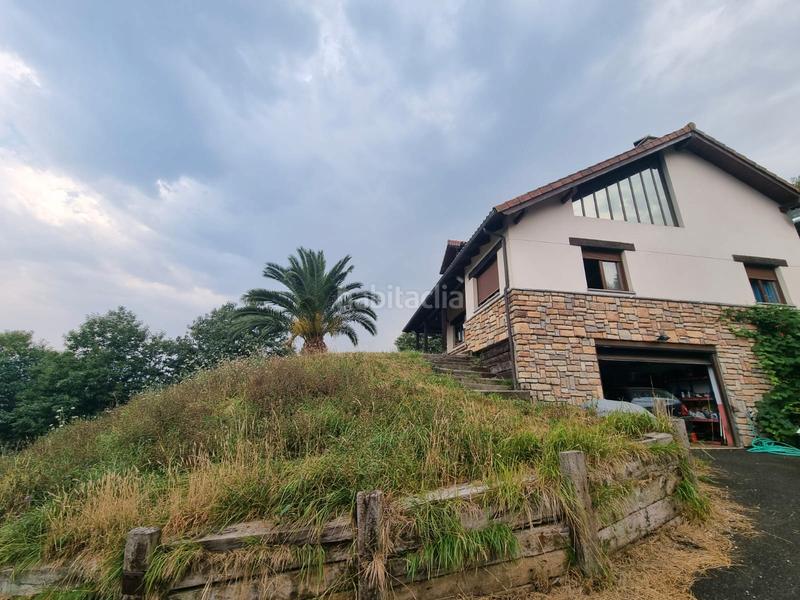 Foto 4ea0046d-7455-4c89-b10a-efd9c435922a. Chalet en La Felguera Langreo