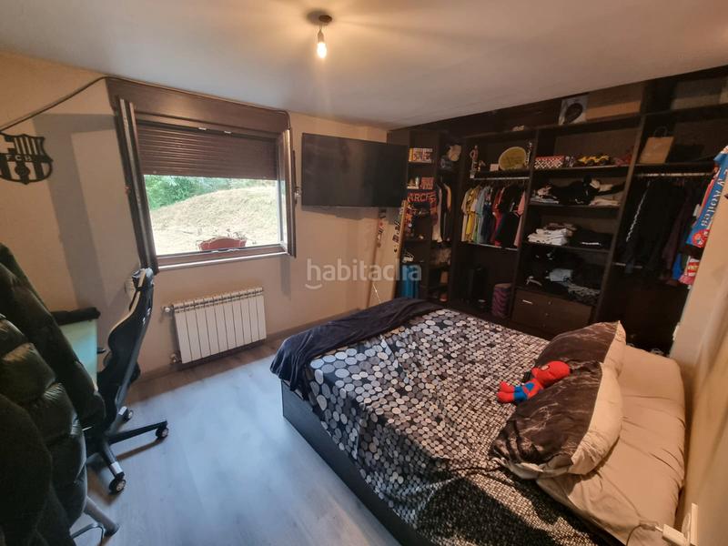 Foto df32d71d-c977-488d-98ba-e3b2e79ea602. Chalet en La Felguera Langreo