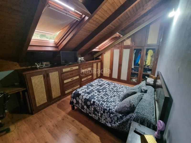 Foto c986c655-7811-4198-b778-efec1b222fca. Chalet in La Felguera Langreo