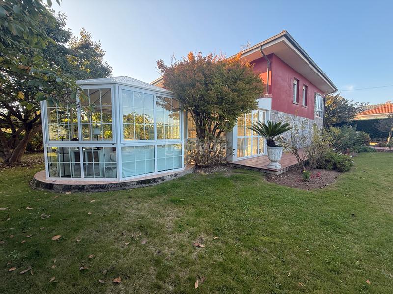 Foto 5d540b03-649c-459c-890d-9405fcc9b0e0. Chalet mit heizung parking pool in Piedras Blancas Castrillón