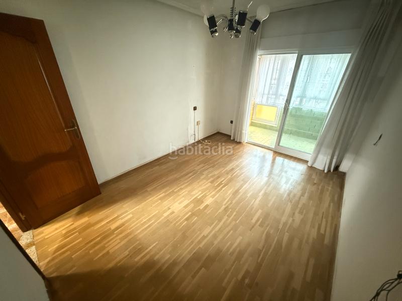 Foto 4bdd775a-4ded-42e2-ae6a-8a5026bd0b7c. Appartement avec parking dans Centro Avilés