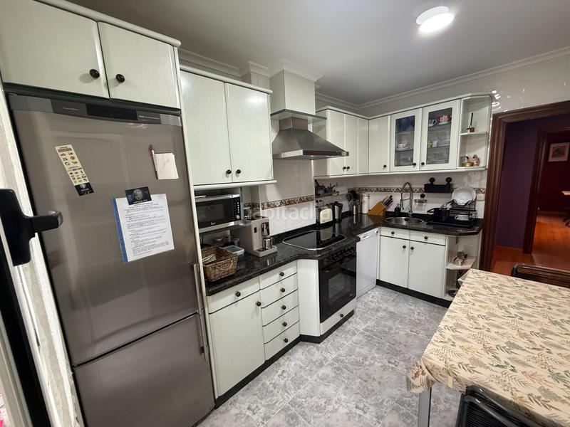 Foto 398bc523-0a69-46c6-8e8e-61dc48698e3c. Pis a Centro Avilés