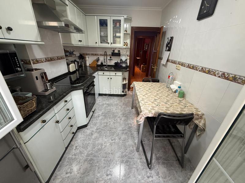 Foto dcbcb245-ff3f-40db-925e-b48199043712. Pis a Centro Avilés