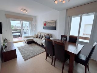 Apartament  Bulevar central cañadas. Apartamento esquinero de 2 habitaciones con vistas al campo de g