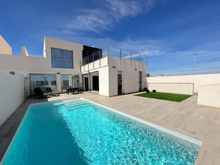 Chalet in Los Belones