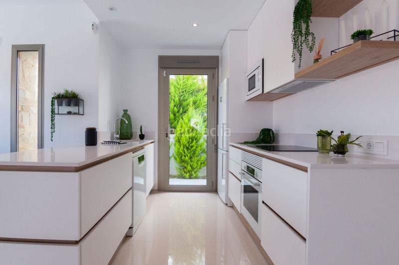 Foto cee3b42a-dd94-4a4d-ad75-84971cd119a3. Chalet avec chauffage parking piscine dans Centro Alcázares (Los)