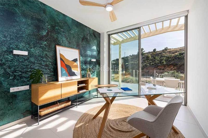 Foto 9833aa2d-5f2a-4c18-8932-fb2bcaea07e9. Attique avec parking piscine dans Torreblanca del Sol Fuengirola