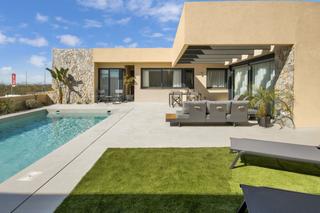 Maison à Baños y Mendigo. Villa de nueva construcción de 3 dormitorios y 2 baños