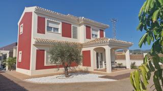 Xalet a Purias. Casa unifamiliar en venta llaves en mano