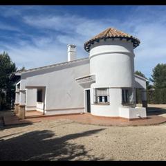 Chalet à La Pinilla - Las Palas. Casa unifamiliar de 3 dormitorios y 2 baños en las palas