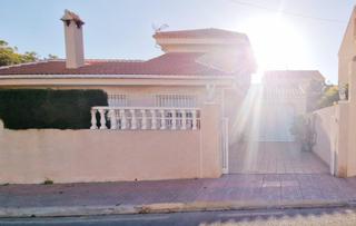 House in Bolnuevo. Chalet en bolnuevo con amplias terrazas