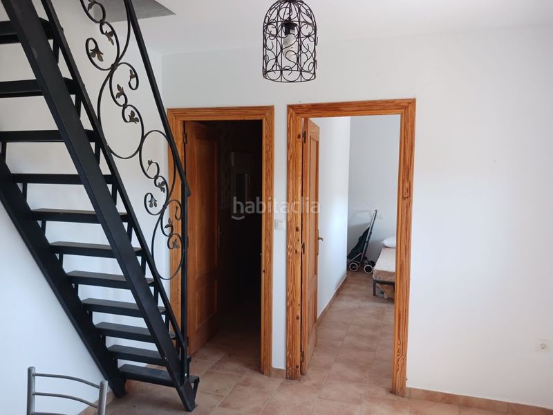 Foto b32240e1-b95f-43af-ba41-3d50b3b7c56c. Casa a Freila