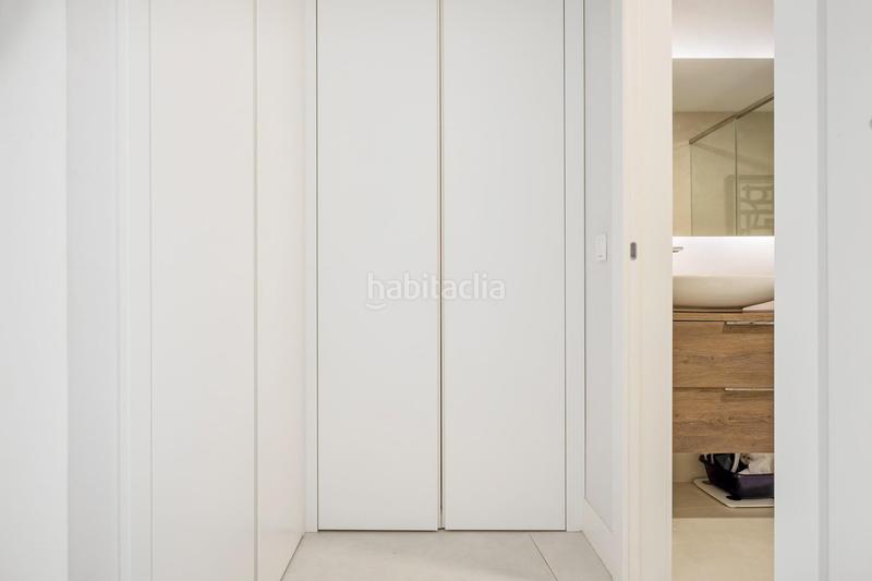 Foto f0c9c3d5-773d-458e-8008-c4e04116619f. Piccolo appartamento con parcheggio piscina in Guadalobón Estepona