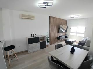 Apartament  Traina -playasol 2. Apartamento de lujo junto al mar en bolnuevo